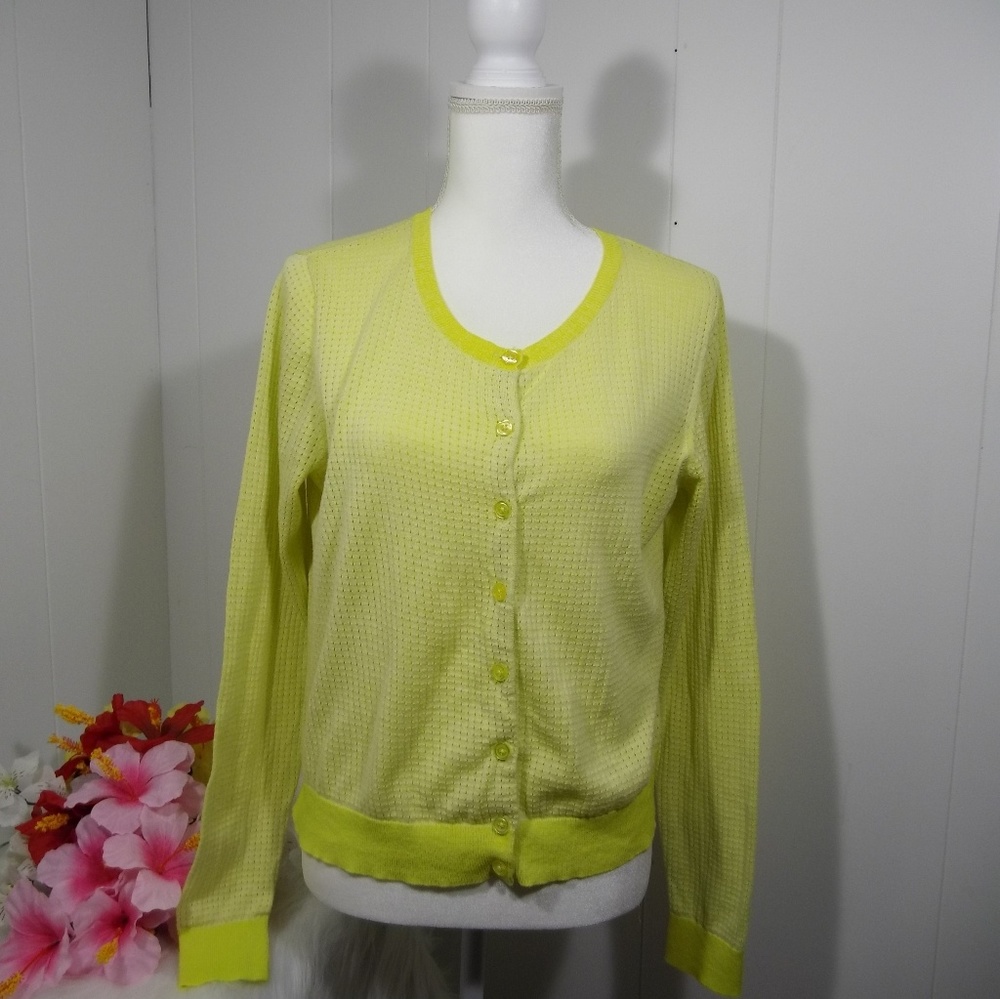 Cabi eyelet button down sweater size large
